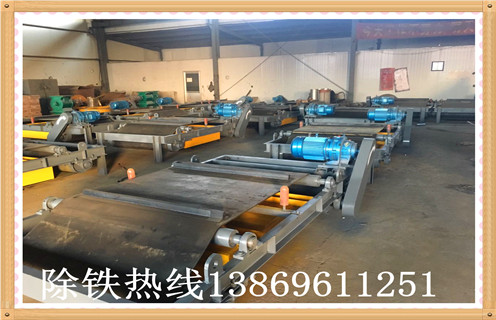 轻型永磁自卸式午夜精品久久久久久经销商应注意的问题和安全防护