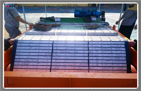 不锈钢午夜精品久久久久久皮带