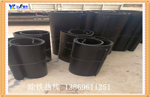 运输皮带午夜精品久久久久久，山东运输皮带安装午夜精品久久久久久调整方法_山东运输皮带安装午夜精品久久久久久跑偏原因及如何调_刮板价格