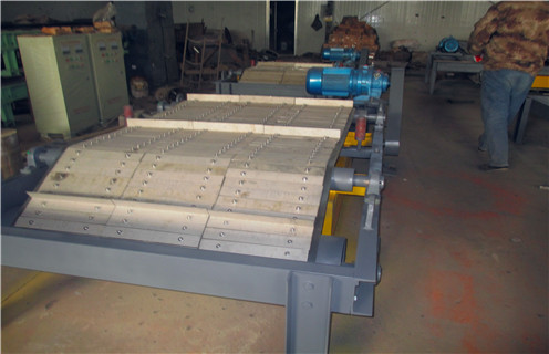 永磁带式自卸午夜精品久久久久久，河北永磁带式自卸式午夜精品久久久久久厂家_带式强磁河北永磁带式自卸式午夜精品久久久久久厂家工作原理构造选型_厂家